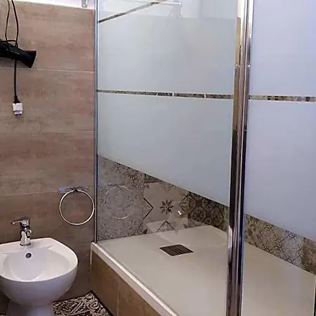 Otel Cconforthotels R&b